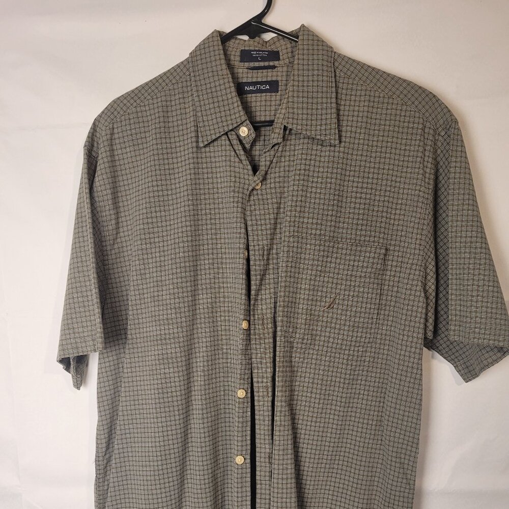Nautica Shirt Large Plaid Button Up Short Sleeve Pocket Chest logo Mens